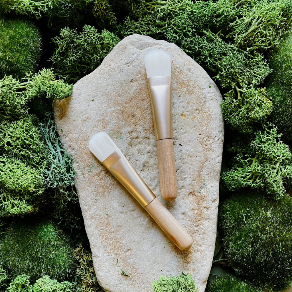 Face Mask Brush – Smooth & Hygienic Application